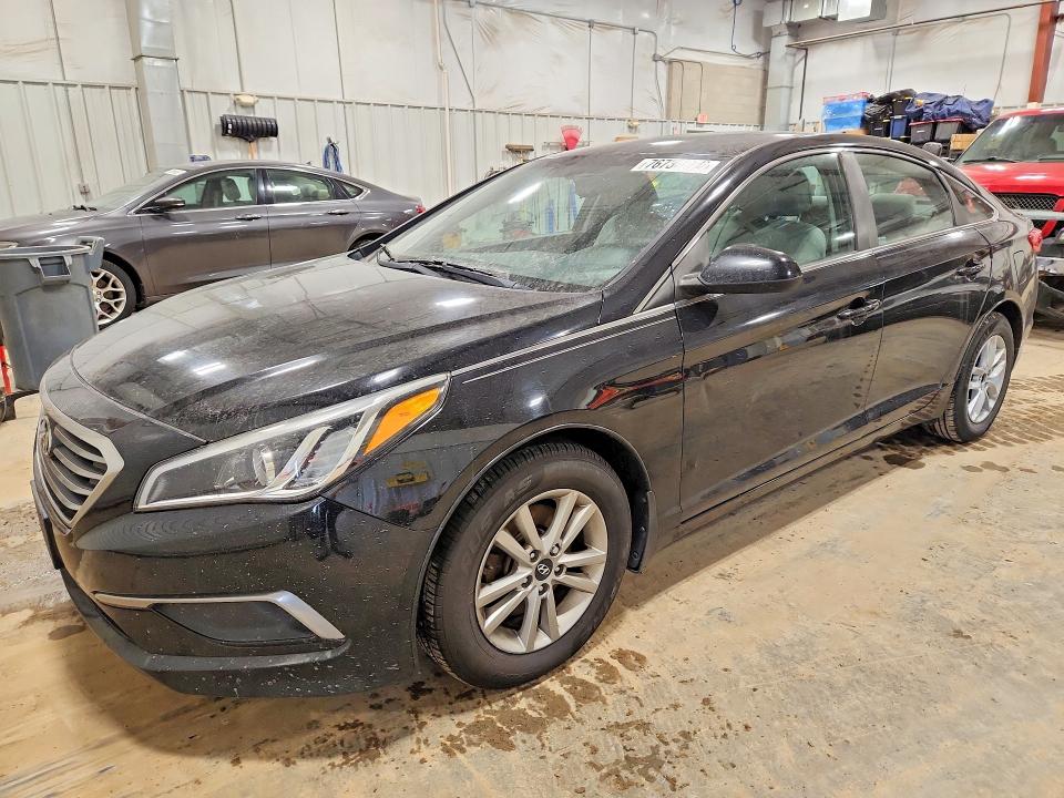 2016 HYUNDAI SONATA SE — VIN 5NPE24AF7GH347252