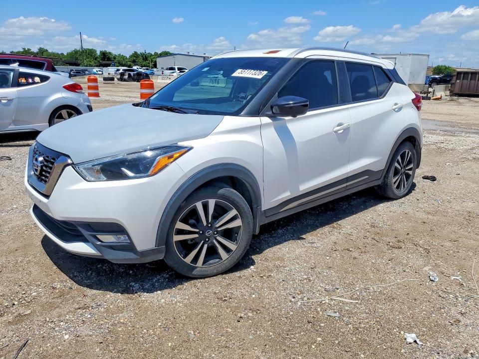 2018 NISSAN KICKS — VIN 3N1CP5CUXJL541861