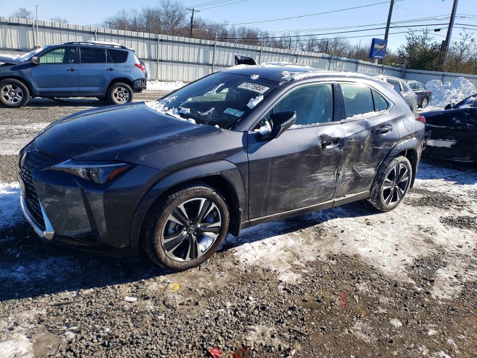 2025 LEXUS UX 300H — VIN JTHUCJDH6S2012643