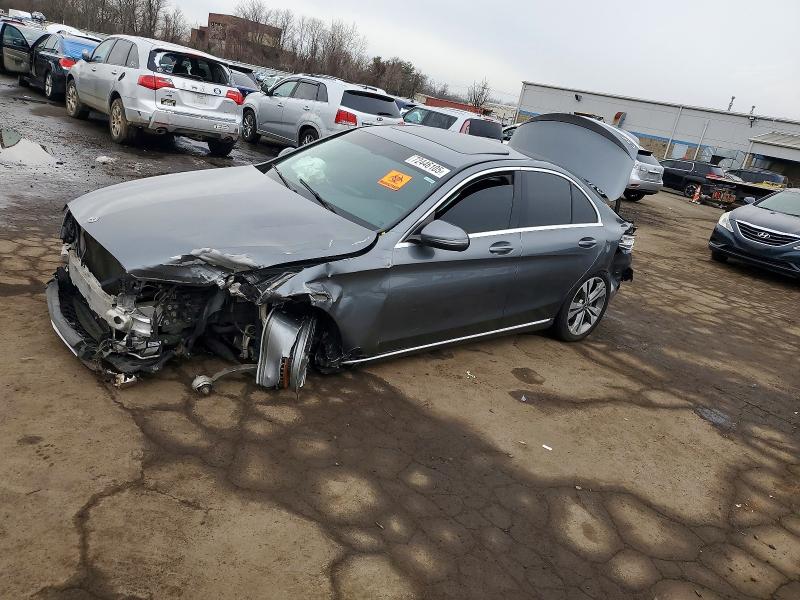 2018 MERCEDES-BENZ C 300 — VIN 55SWF4JB9JU244926