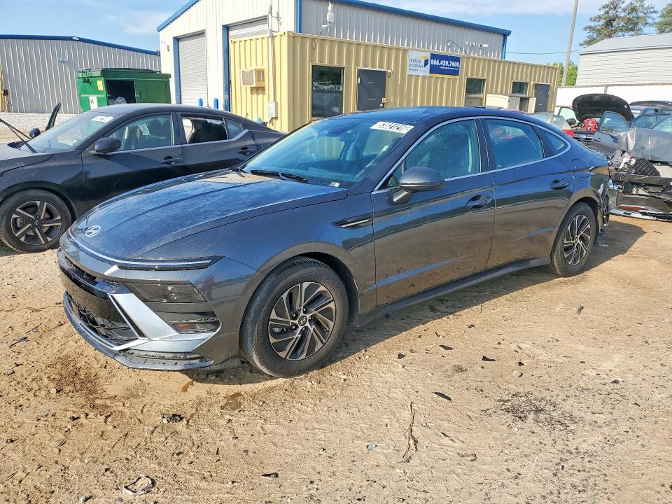 2026 HYUNDAI SONATA HYBRID — VIN KMHL24JJ1TA158198