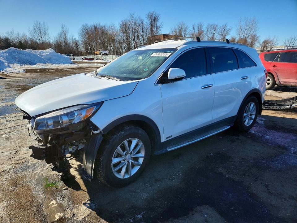 2018 KIA SORENTO LX — VIN 5XYPGDA38JG388911
