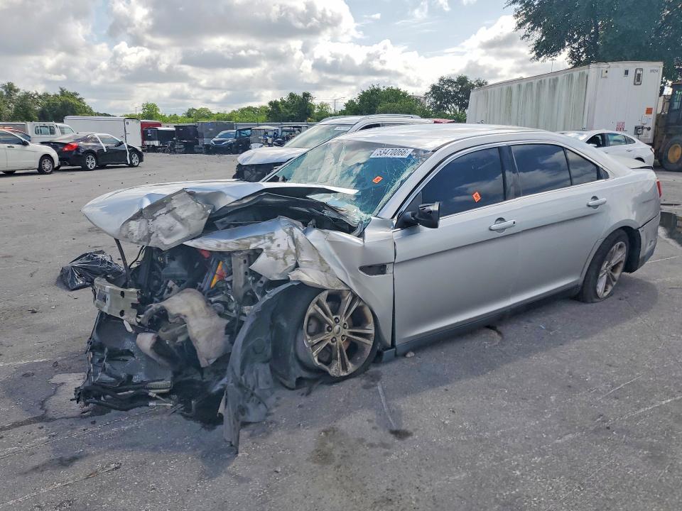 2017 FORD TAURUS — VIN 1FAHP2D85HG121495