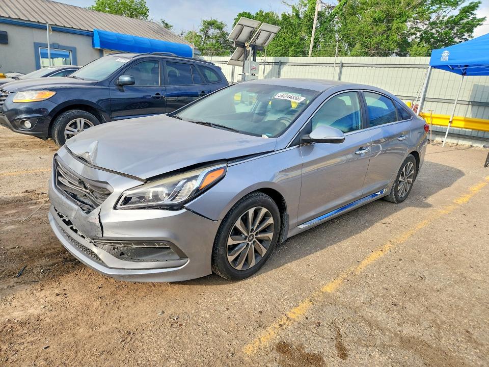 2016 HYUNDAI SONATA — VIN 5NPE34AF2GH288995