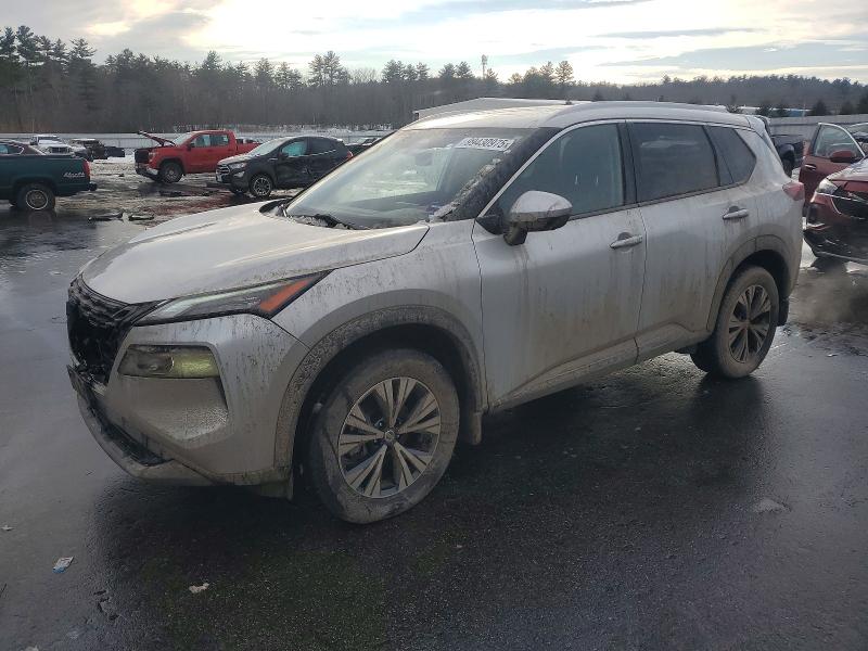 2021 NISSAN ROGUE SV — VIN JN8AT3BB8MW219470