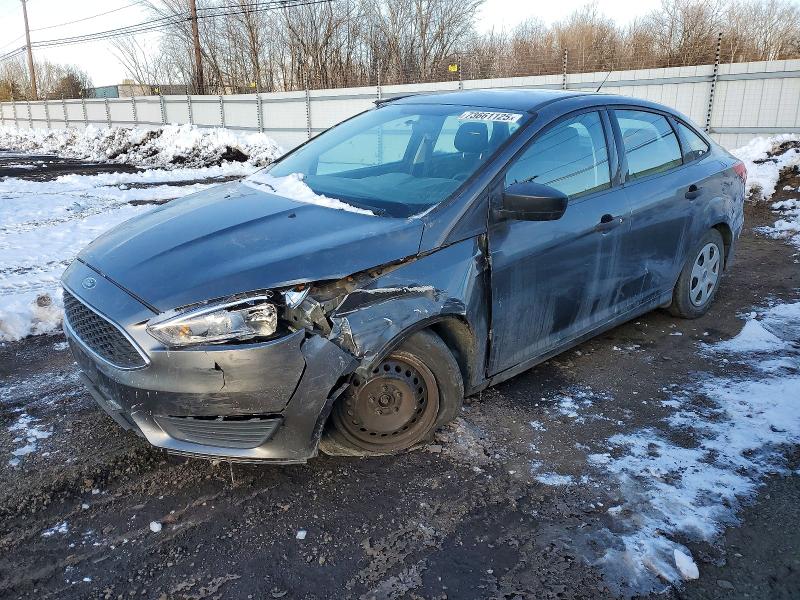2015 FORD FOCUS S — VIN 1FADP3E27FL362140