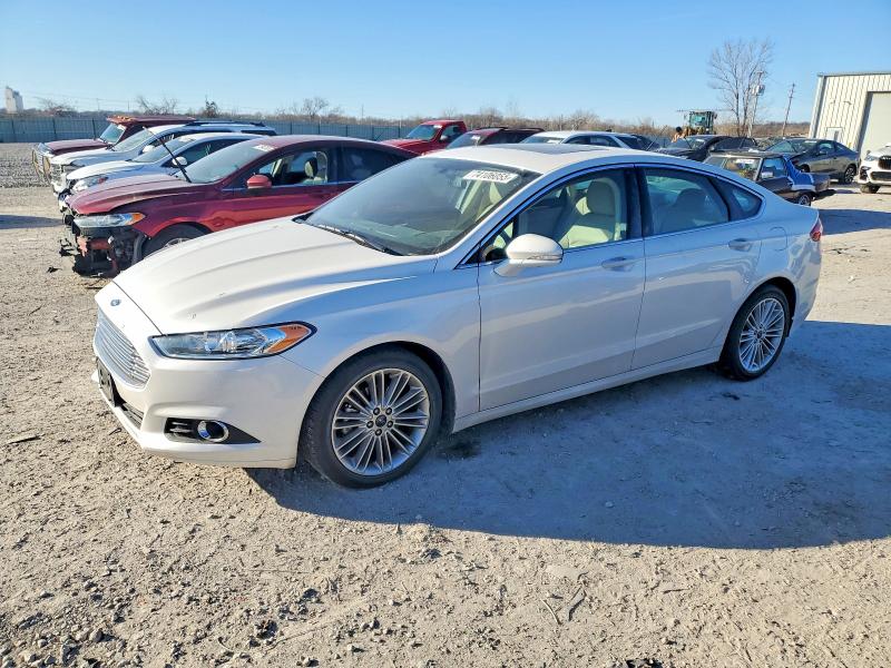 2016 FORD FUSION SE — VIN 3FA6P0HDXGR114262