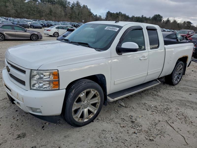 2010 CHEVROLET SILVER1500 — VIN 1GCSKTE30AZ277672