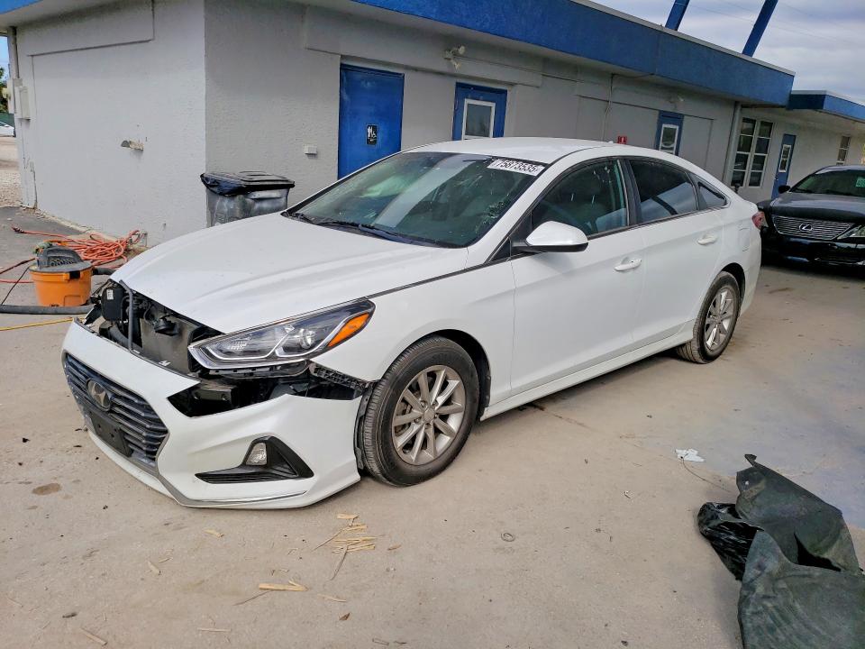 2019 HYUNDAI SONATA SE — VIN 5NPE24AF9KH739822