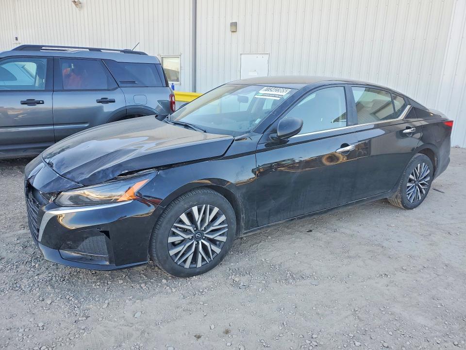 2024 NISSAN ALTIMA SV — VIN 1N4BL4DV3RN431080