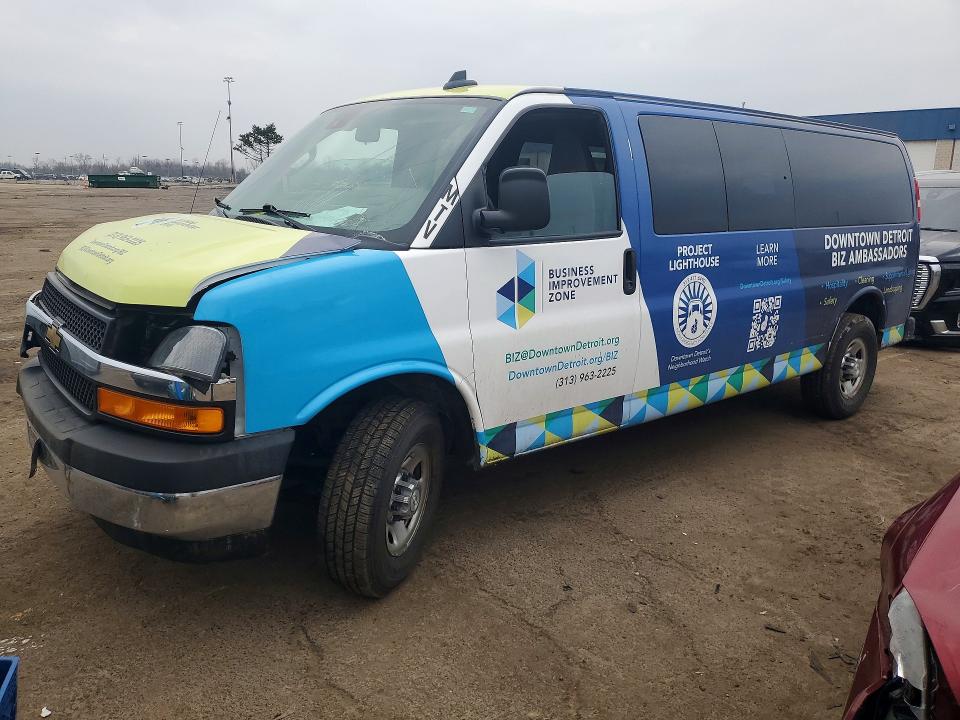 2021 CHEVROLET EXPRESS G3500 — VIN 1GAZGPF76M1232417