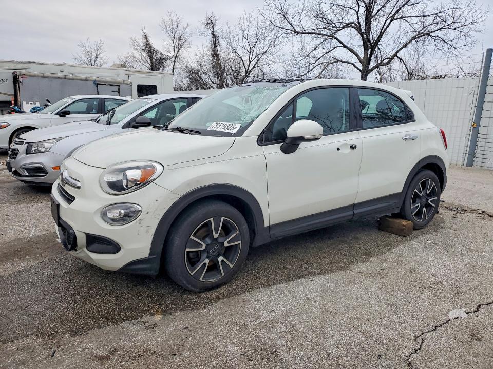 2017 FIAT 500X — VIN ZFBCFXAB9HP533118