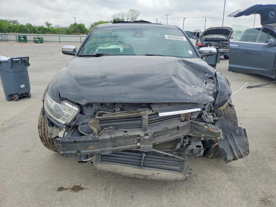 1FAHP2F86KG118660