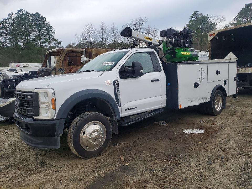 2024 FORD F550 — VIN 1FDUF5HT1RDA00649