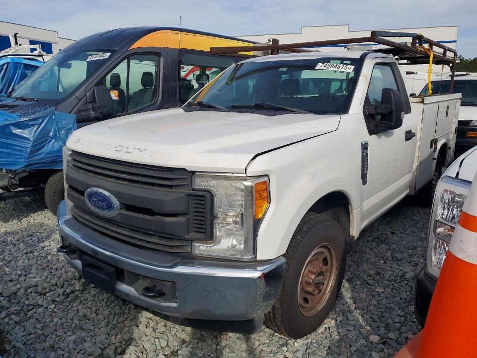 2017 FORD F250 SUPER — VIN 1FDBF2A66HEC99400