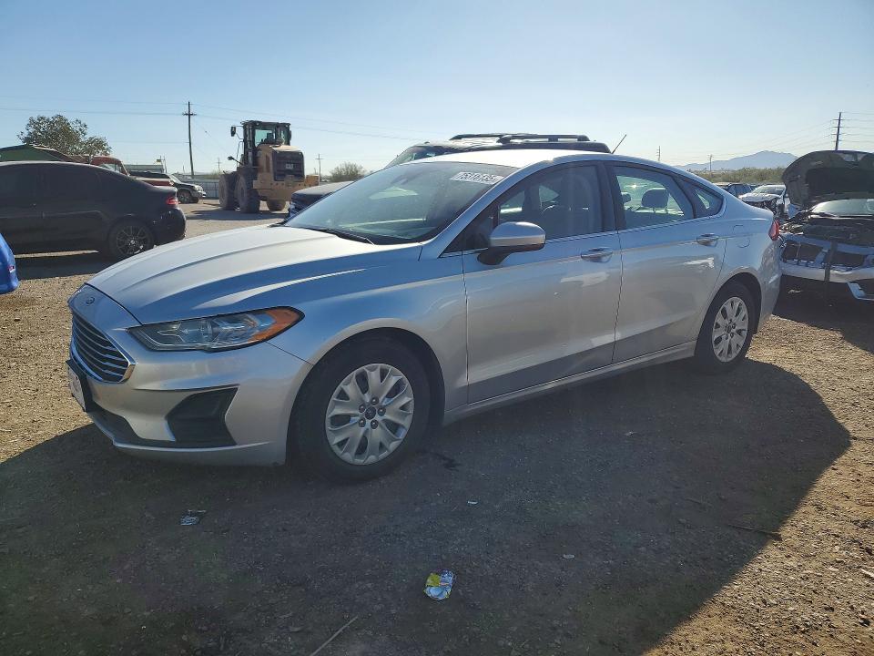 2019 FORD FUSION S — VIN 3FA6P0G7XKR232929