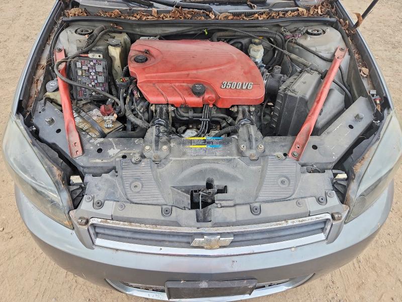 2G1WB58KX81250278