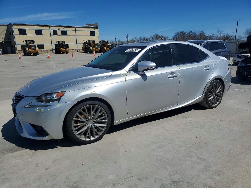 2015 LEXUS IS 250 — VIN JTHBF1D20F5052716