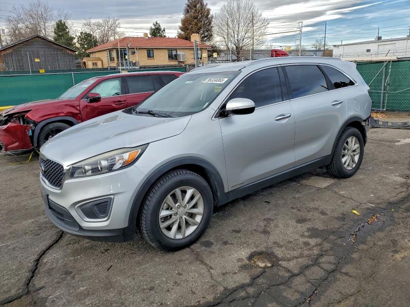 2017 KIA SORENTO LX — VIN 5XYPGDA54HG314963