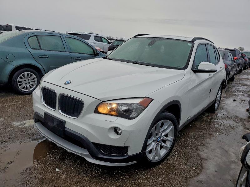 2015 BMW X1 XDRIVE2 — VIN WBAVL1C51FVY30781