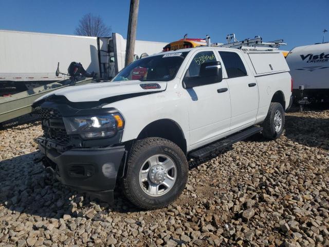 3C6UR5CJ8PG544882