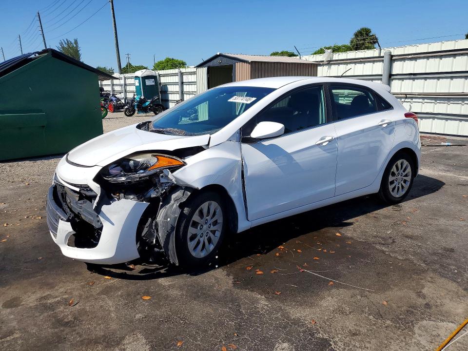 2017 HYUNDAI ELANTRA GT — VIN KMHD35LH9HU372881