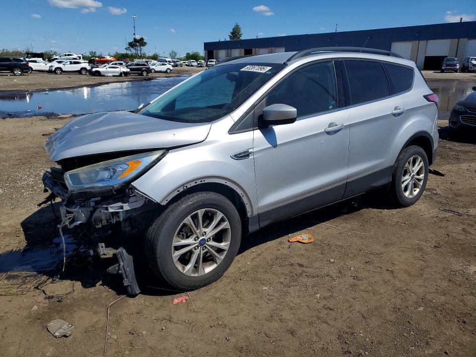 2017 FORD ESCAPE — VIN 1FMCU0GDXHUD74531