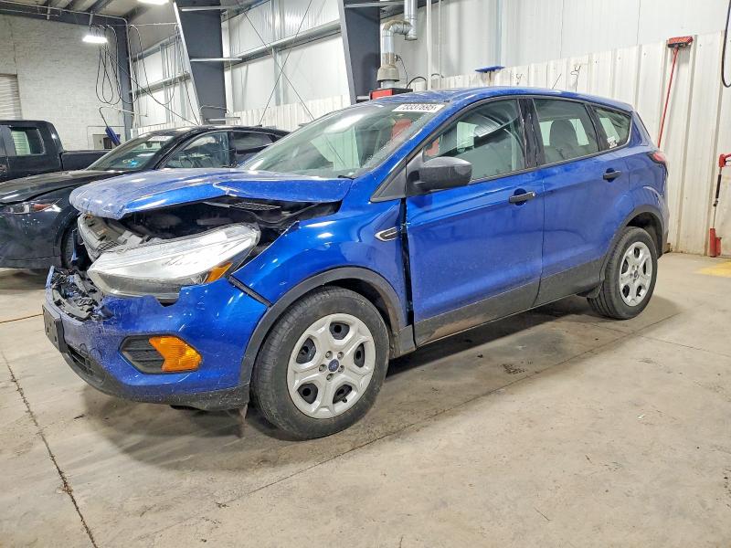 2017 FORD ESCAPE S — VIN 1FMCU0F74HUE15781