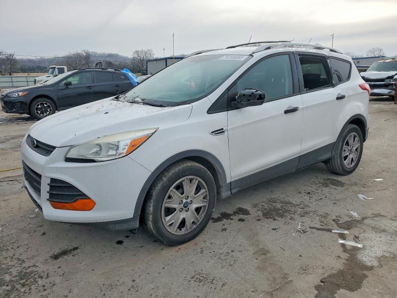 2015 FORD ESCAPE S — VIN 1FMCU0F75FUC67802