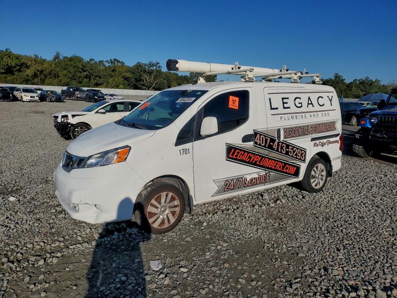 2017 NISSAN NV200 — VIN 3N6CM0KN0HK697939