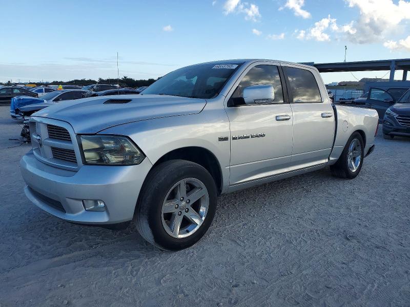 2011 DODGE RAM 1500 — VIN 1D7RB1CT5BS525260