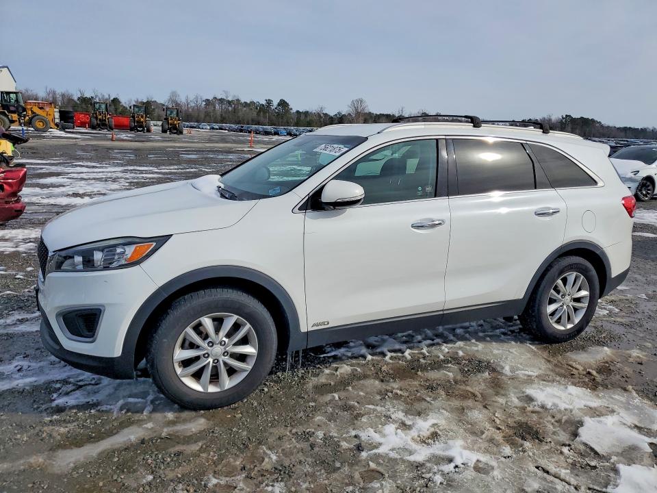 2017 KIA SORENTO LX — VIN 5XYPGDA30HG248782
