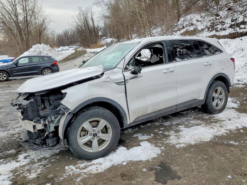 2022 KIA SORENTO LX — VIN 5XYRGDLC7NG080558