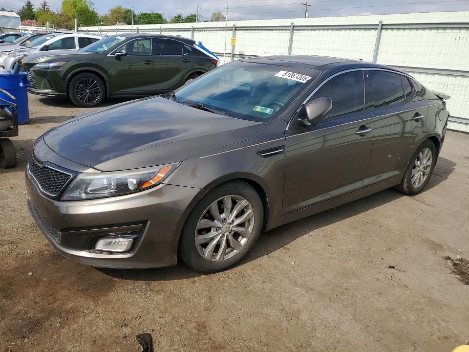 2015 KIA OPTIMA — VIN 5XXGN4A75FG395142