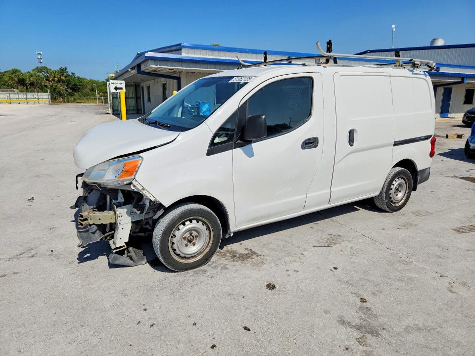 2015 NISSAN NV200 — VIN 3N6CM0KN1FK711747