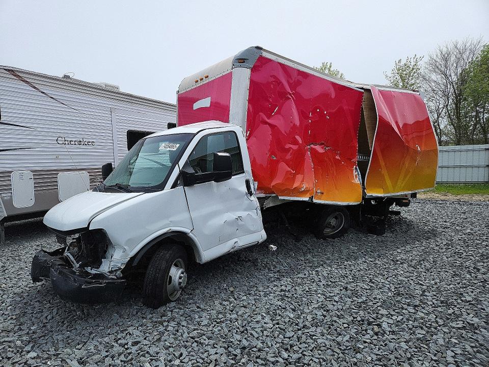 2016 CHEVROLET EXPRESS G3500 — VIN 1GB3GSCG1G1310664