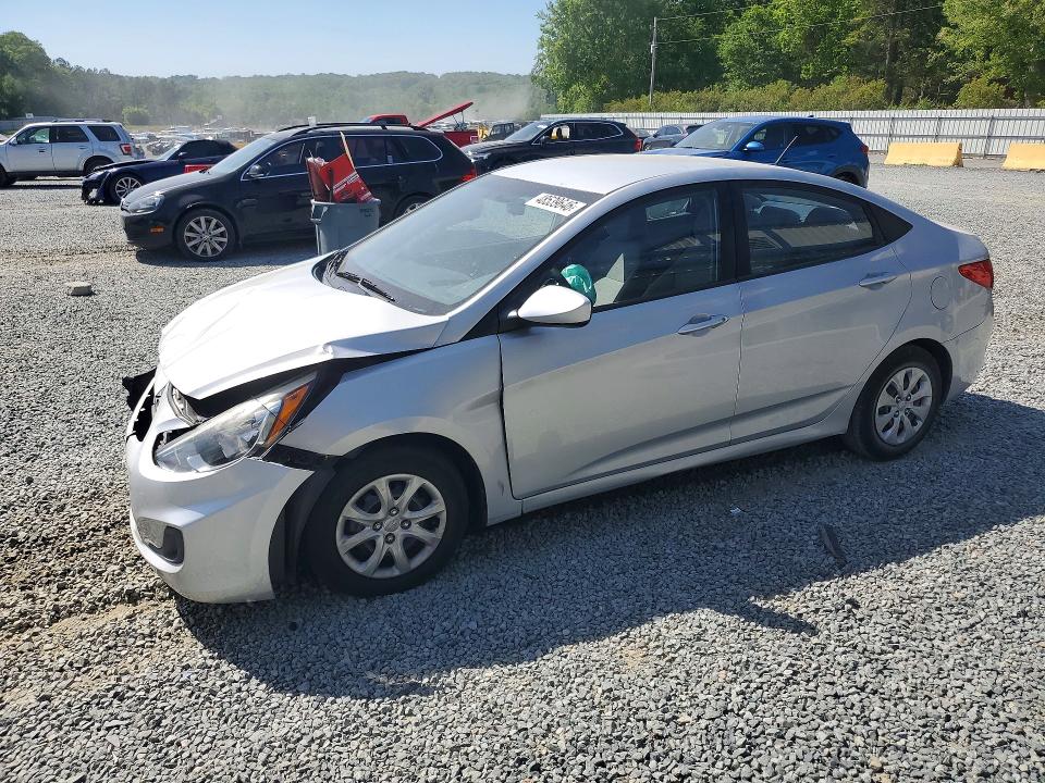 2015 HYUNDAI ACCENT — VIN KMHCT4AEXFU800582
