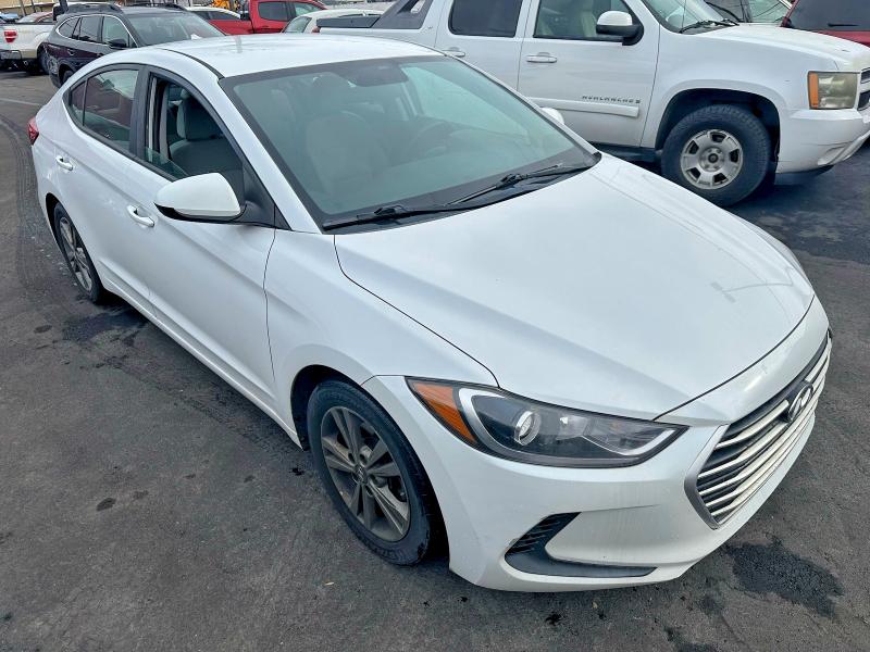 2017 HYUNDAI ELANTRA SE — VIN 5NPD84LF4HH080208