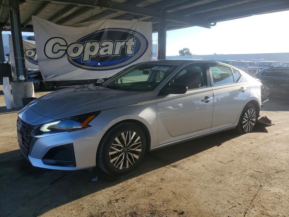 2024 NISSAN ALTIMA SV — VIN 1N4BL4DV4RN410707