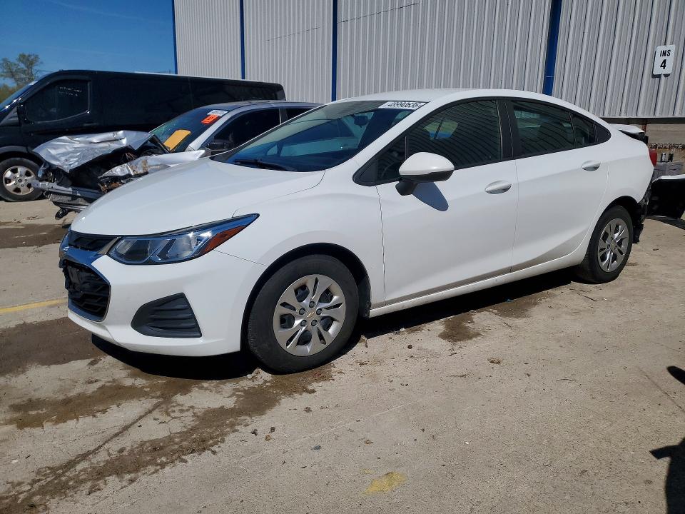 2019 CHEVROLET CRUZE — VIN 1G1BC5SM4K7150371