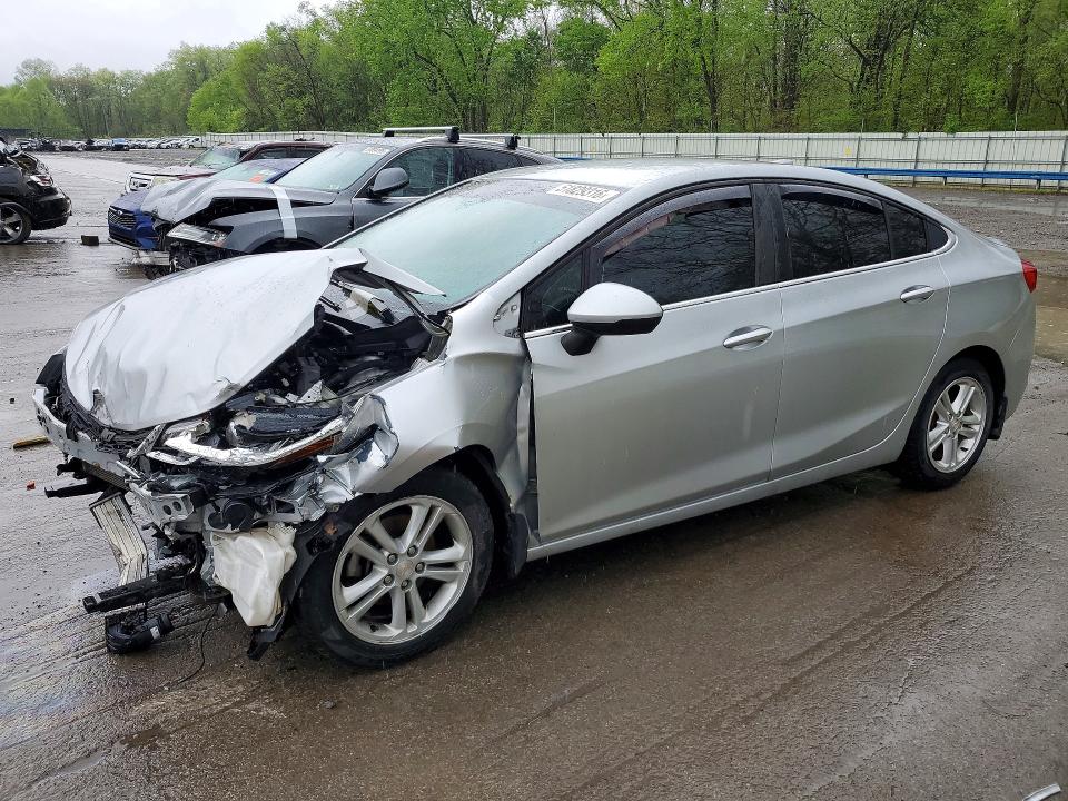 2017 CHEVROLET CRUZE — VIN 1G1BE5SM9H7142947