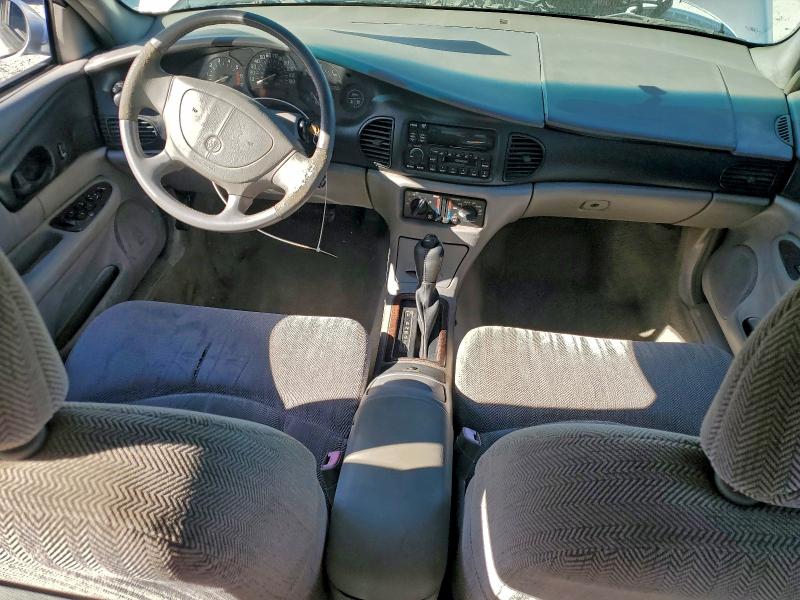 2G4WB52K831104854