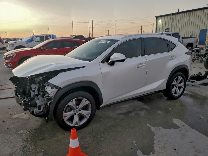 2017 LEXUS NX 200T — VIN JTJYARBZ0H2055139