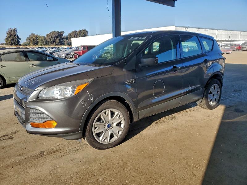 2015 FORD ESCAPE S — VIN 1FMCU0F79FUA09217