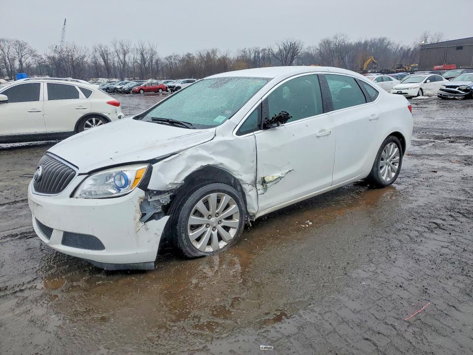 2015 BUICK VERANO — VIN 1G4PP5SK9F4204542