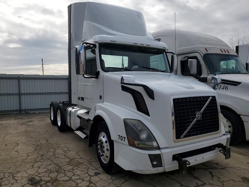 2016 VOLVO VNL 670 — VIN 4V4NC9EG3GN946537