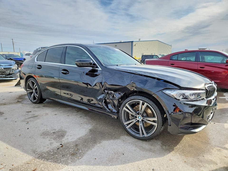 3MW69FF0XR8E82115