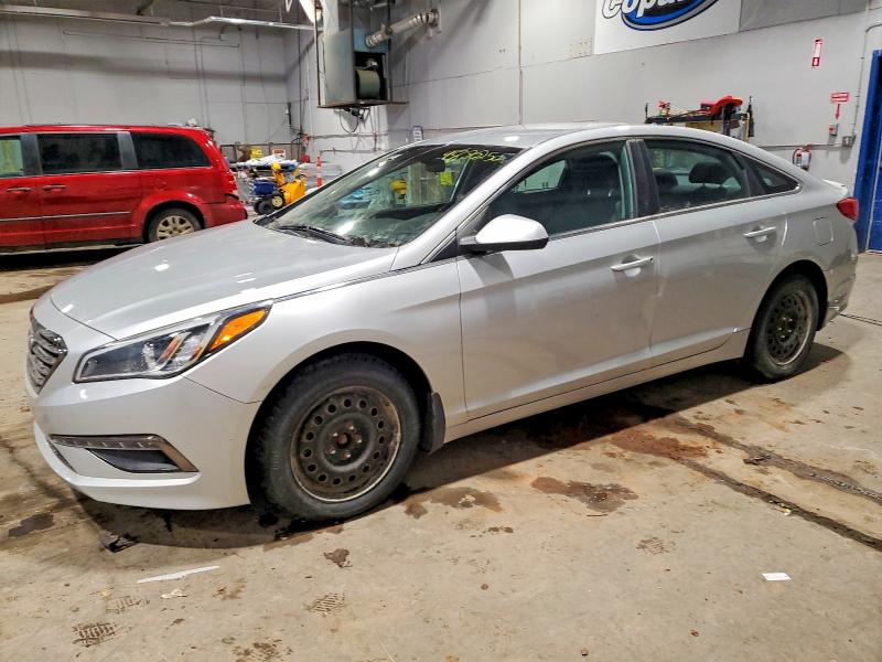 2016 HYUNDAI SONATA SE — VIN 5NPE24AF3GH321649