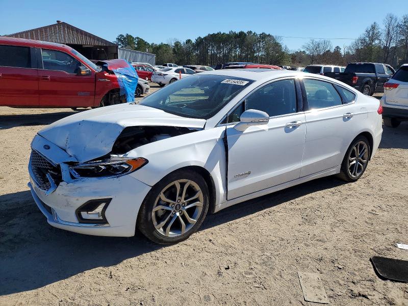 2019 FORD FUSION TIT — VIN 3FA6P0RU5KR185747