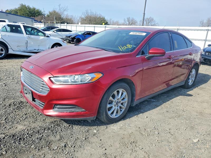 2015 FORD FUSION S — VIN 3FA6P0G71FR183352